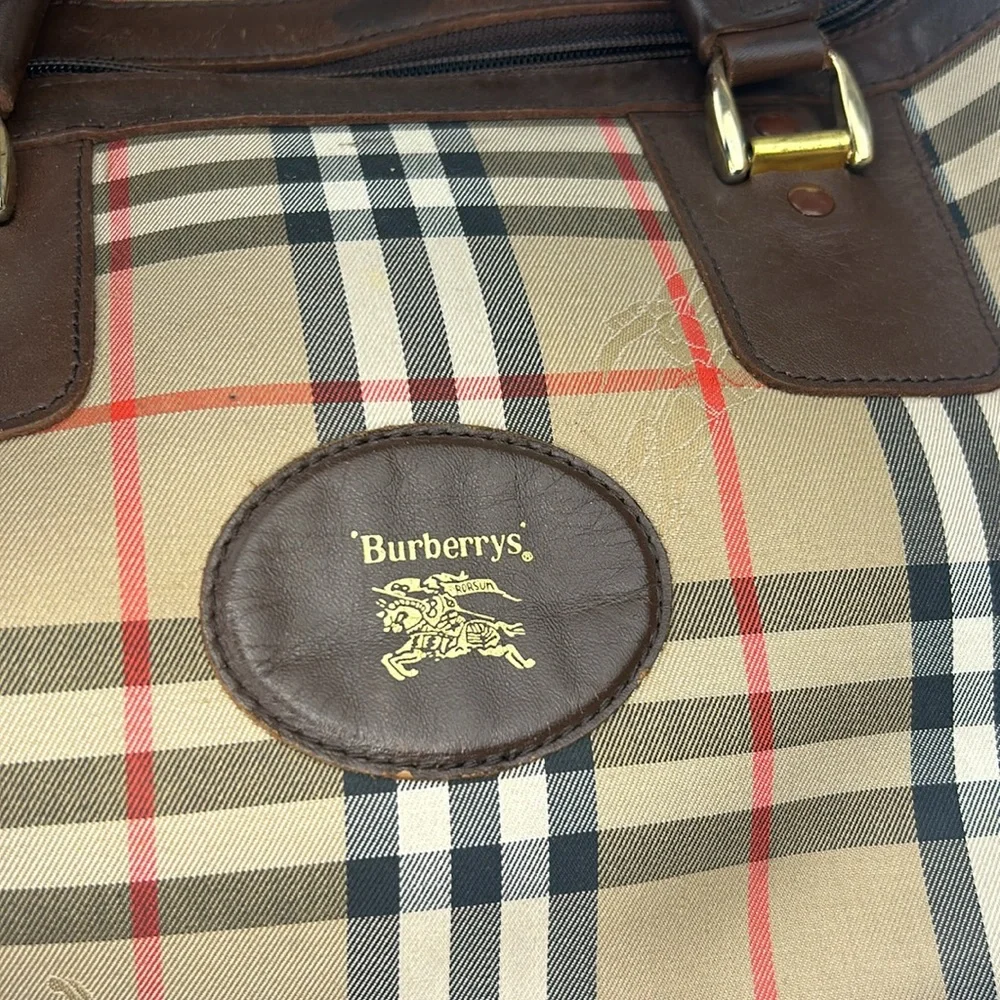 Burberry House Check Boston Bag
